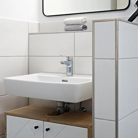 Elys-home Apartman *